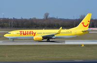 D-AHFY @ EDDL - TUIfly B738 starting its take-off run. - by FerryPNL