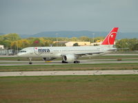 N557NW @ KLSE - Northwest B757-251 - by Airtrainbus