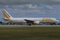 N572CA @ KMIA - Challenge Air Cargo 757-200 - by Andy Graf - VAP