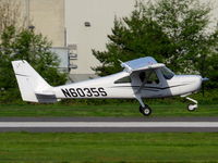 N6035S @ KRNT - landing rwy16 - by Franz L