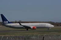 LN-RGE @ EKCH - Taking off from rw 22R - by Erik Oxtorp