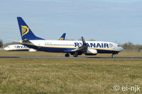 EI-DLN @ EIDW - Photographed starting it's departure run off Rwy 10 at Dublin. - by Noel Kearney