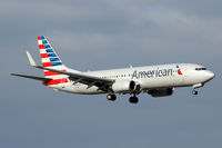 N980AN @ DFW - American Airlines 737 in their new livery landing at DFW Airport - by Zane Adams