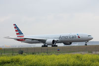 N720AN @ DFW - American Airlines 77W in the new livery at DFW Airport