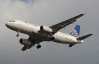 N453UA @ TPA - United A320 - by Florida Metal