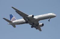 N521UA @ MCO - United 757 - by Florida Metal