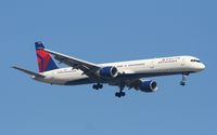 N594NW @ DTW - Delta 757-300 - by Florida Metal