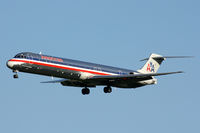 N7543A @ DFW - American Airlines landing at DFW Airport