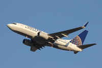 N29717 @ DFW - United Airlines departing DFW Airport