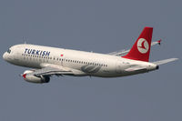 TC-JPN @ VIE - Turkish Airlines - by Joker767