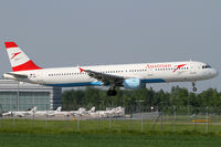 OE-LBC @ VIE - Austrian Airlines - by Joker767