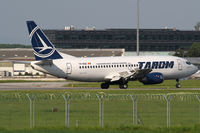 157724 @ VIE - Tarom - by Joker767