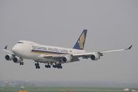 9V-SFN @ LOWW - Singapore Airlines Boeing 747-400 - by Dietmar Schreiber - VAP