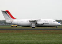 EI-RJU @ EHAM - Polderbaan landing - by Keano Damiana