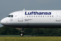 D-AIRO @ VIE - Lufthansa - by Chris Jilli