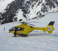 D-HRHM - of Airport ST.Anton Austria 22.2.08 - by leo larsen