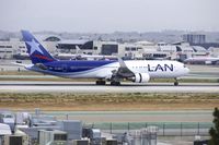 CC-BDH @ KLAX - Lan Chile 767-300 w/ winglets - by speedbrds