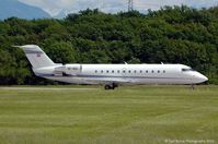 OE-IKG @ LSGG - Taken from the park at the 05 threshold. - by Carl Byrne (Mervbhx)