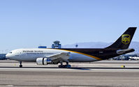 N142UP @ KLAS - N142UP United Parcel Service - UPS Airbus A300F4-622R (cn 825)

McCarran International Airport (KLAS)
Las Vegas, Nevada
TDelCoro
May 30, 2013 - by Tomás Del Coro