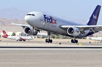 N689FE @ KLAS - N689FE FedEx - Federal Express
Airbus A300F4-605R (cn 875) Christoff

McCarran International Airport (KLAS)
Las Vegas, Nevada
TDelCoro
May 30, 2013 - by Tomás Del Coro