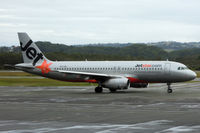 VH-VQL @ YBCG - Coolangatta - by Micha Lueck