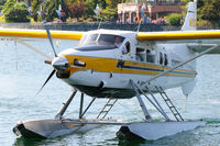 N90422 @ CYWH - Kenmore Air Water Plane at Victoria