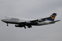 D-ABVR @ EDDF - Lufthansa Boeing 747 - by Thomas Ranner
