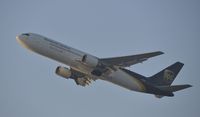 N309UP @ KLAX - Departing LAX - by Todd Royer
