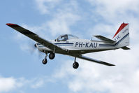 PH-KAU @ EGBR - Slingsby T-67M-200 Firefly  at The Real Aeroplane Club's Jolly June Jaunt, Breighton Airfield, 2013. - by Malcolm Clarke