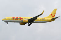D-AHFP @ EDDF - TuiFly Boeing 737 - by Thomas Ranner