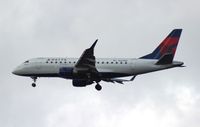N823MD @ MCO - Delta Connection E170 - by Florida Metal