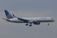 N29129 @ EGLL - United Airlines - by Chris Hall