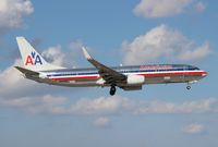 N862NN @ MIA - American 737-800 - by Florida Metal