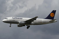 D-AILM @ EDDF - Lufthansa Airbus A319 - by Thomas Ranner