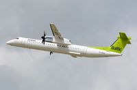 YL-BAX @ EDDL - Air Baltic DHC8 take-off. - by FerryPNL