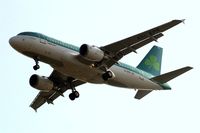 EI-EPR @ EGLL - Airbus A319-111 [3169] (Aer Lingus) Home~G 23/05/2012. On approach 27R. - by Ray Barber