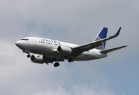 N18622 @ MCO - United 737-500 - by Florida Metal