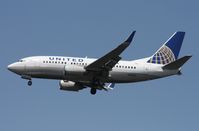 N19623 @ MCO - United 737-500