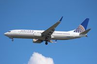 N35204 @ TPA - United 737-800 - by Florida Metal