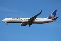 N37427 @ MCO - United 737-900 - by Florida Metal