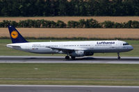 D-AIRP @ LOWW - Lufthansa Airbus A321 - by Thomas Ranner