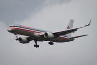 N194AA @ MCO - American 757-200 - by Florida Metal