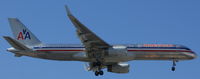 N685AA @ KLAS - American Airlines, is arriving at Las Vegas Int´l(KLAS), seen here on short finals RWY 25L - by A. Gendorf