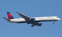 N594NW @ DTW - Delta 757-300 - by Florida Metal