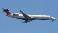 N612QX @ DTW - Delta Connection CRJ-700 - by Florida Metal