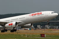 HB-JHI @ ZRH - Swiss - by Joker767