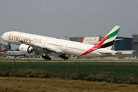 A6-EGA @ VIE - Emirates - by Joker767