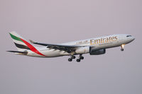 A6-EKV @ LOWW - Emirates A330 - by Thomas Ranner