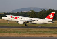 HB-JLR @ LOWW - Swiss A320 - by Thomas Ranner