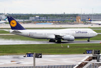 D-ABYG @ EDDF - Lufthansa B747 - by Thomas Ranner